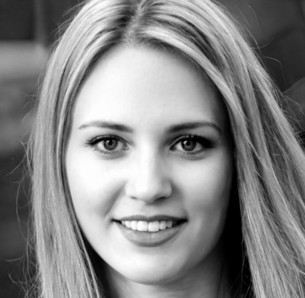 Портрет преподавателя Елены Ковач